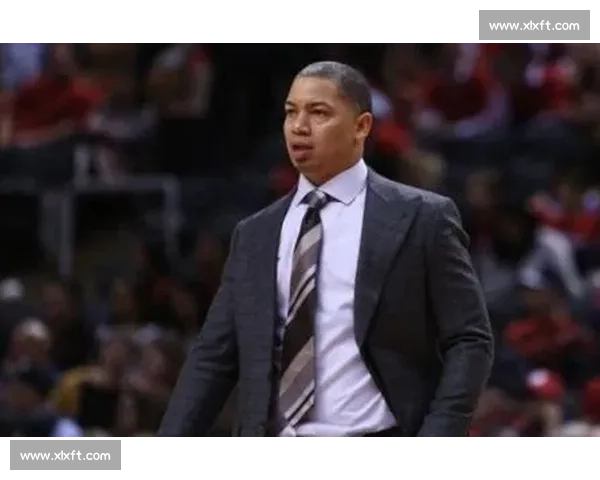 00 后新星 400 米狂飙破纪录！郑驰宇 45 秒 48 力压艾力西尔登顶国内第一