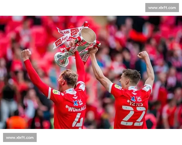 诺丁汉森林创队史签曼城青训 MVP！2300 万镑锁定英格兰中场新核